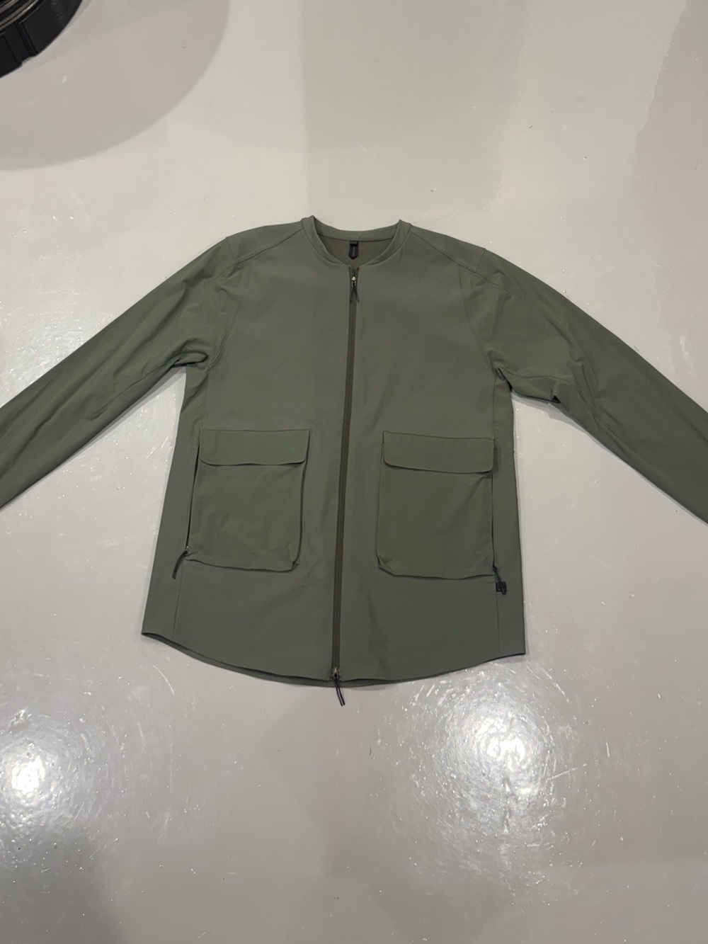 Men’s Lululemon Olive Green Lightweight Zip Jacket